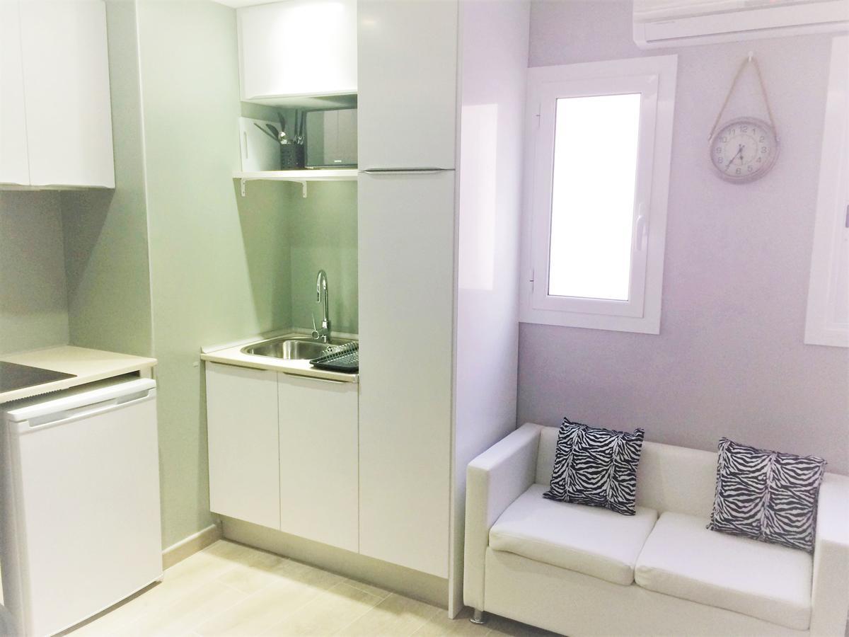 Barcelona Fifteen Central Aparthotel Екстер'єр фото